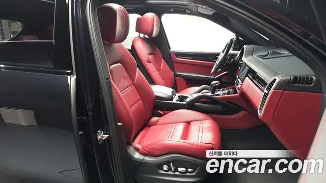 Porsche Cayenne 2020 — Şəkil 14/20