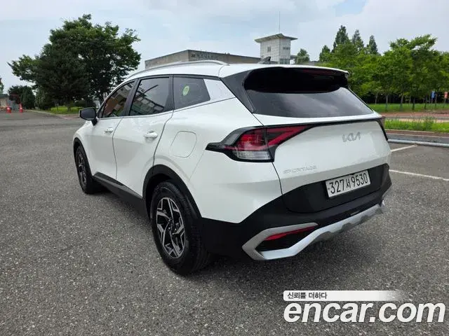 Kia Sportage 2021 — Фото 13/20