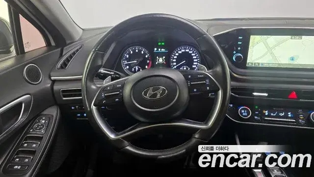 Hyundai Sonata 2022 — Фото 16/20
