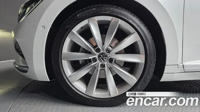 Volkswagen Arteon 2023 — ფოტო 10/20