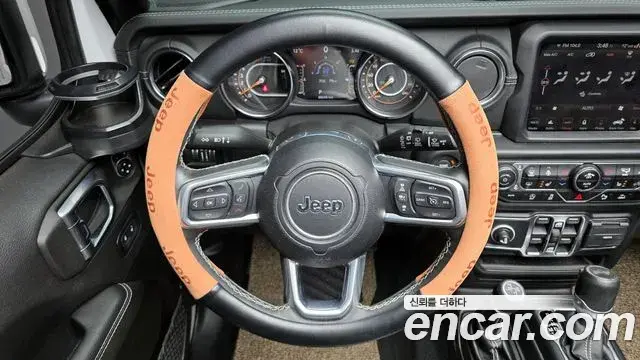 Jeep Wrangler 2021 — Photo 20/20