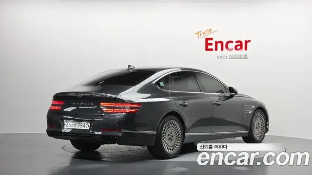 Genesis G80 2021 — ფოტო 8/20
