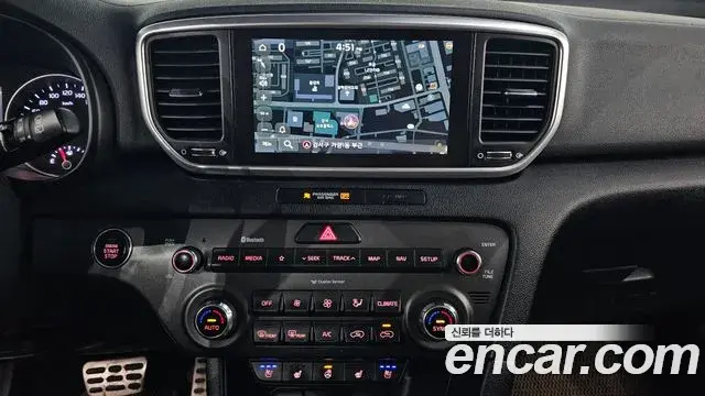 Kia Sportage The Bold 2019 — Фото 14/20