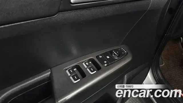 Kia Sportage The Bold 2019 — Фото 17/20