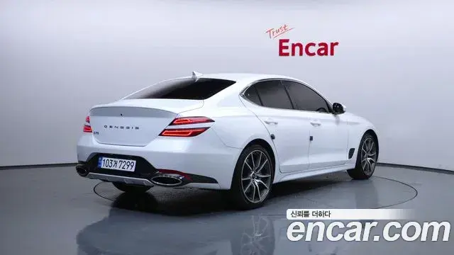 Genesis G70 2024 — Photo 16/20