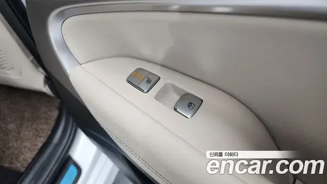 Genesis G70 2024 — Photo 20/20
