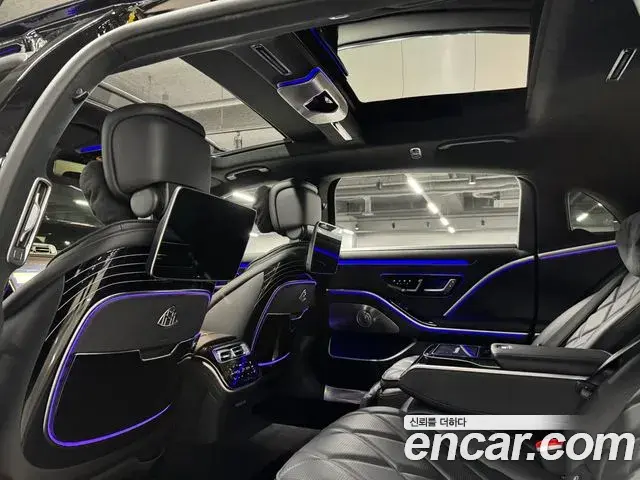 Mercedes-Benz S-Class 2022 — ფოტო 16/19