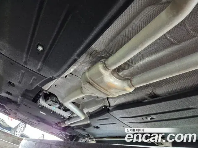 Genesis GV80 2025 — ფოტო 9/20