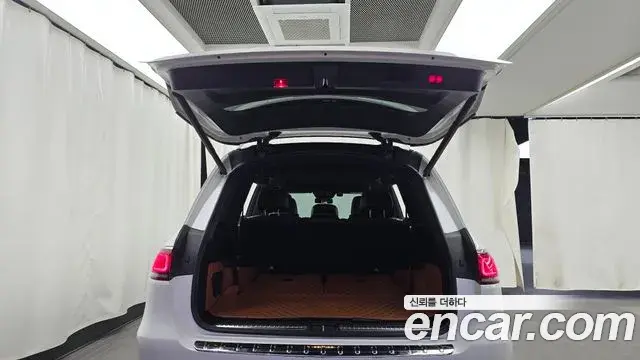 Mercedes-Benz GLS-Class 2021 — Photo 20/20
