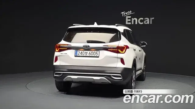 Kia Seltos 2020 — Şəkil 17/20