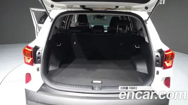 Kia Seltos 2020 — Şəkil 12/20