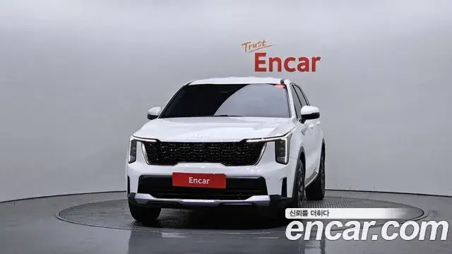 Kia Sorento 2023 — Фото 3/20