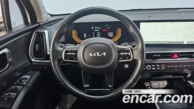 Kia Sorento 2023 — Фото 13/20