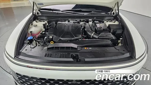 Hyundai Grandeur Hybrid 2023 — Şəkil 13/20