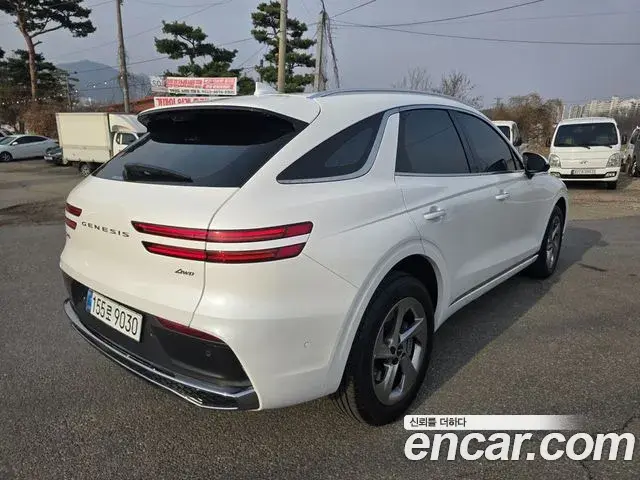 Genesis GV70 2025 — Şəkil 8/20