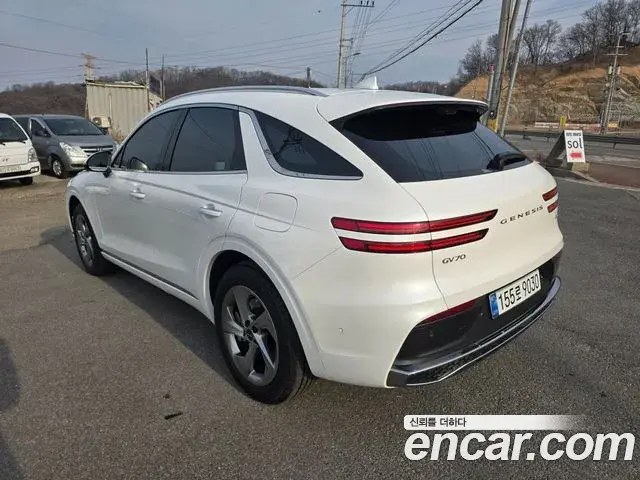Genesis GV70 2025 — Şəkil 1/20