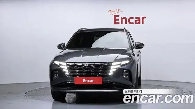 Hyundai Tucson Hybrid 2021 — Photo 16/20