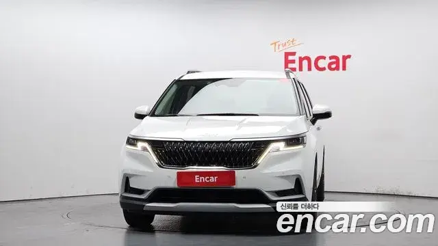 Kia Carnival 2023 — Şəkil 12/20