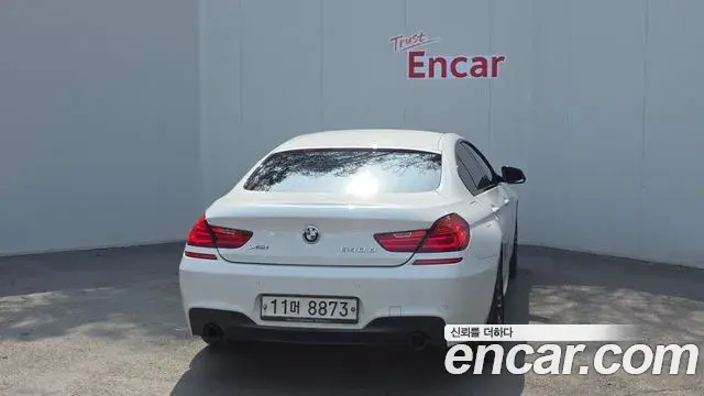 BMW 6 Series 2018 — Şəkil 19/20