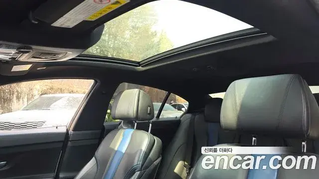 BMW 6 Series 2018 — Şəkil 7/20
