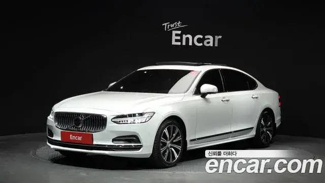 Volvo S90 2021 — Photo 1/20