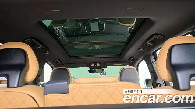 Volvo XC90 2022 — Şəkil 13/20