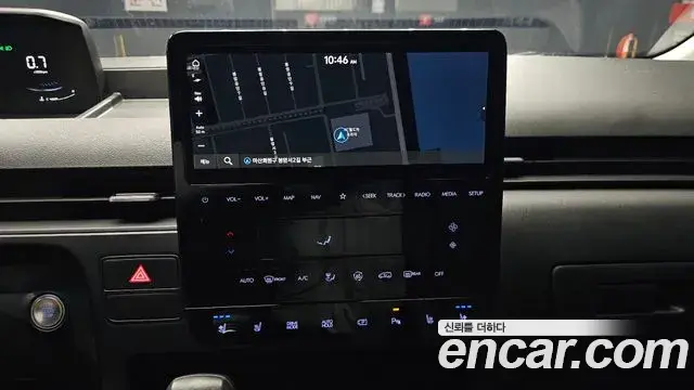 Hyundai Staria 2023 — Фото 14/20