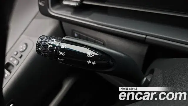 Hyundai Staria 2023 — Фото 19/20