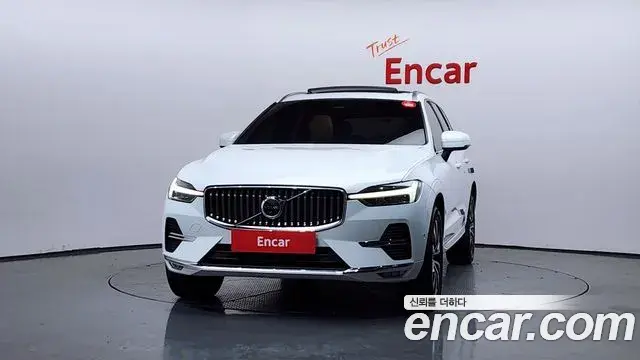 Volvo XC60 2023 — Şəkil 11/20