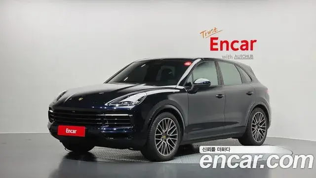 Porsche Cayenne 2021 — Фото 1/20