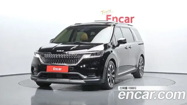 Kia Carnival 2022 — Фото 1/20