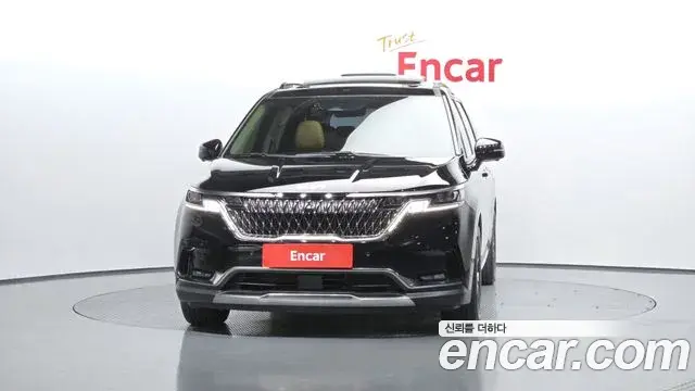 Kia Carnival 2022 — Фото 3/20