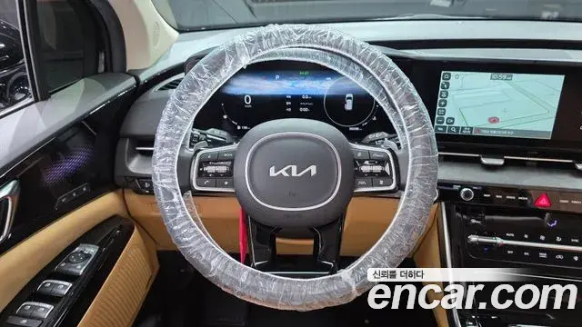 Kia Carnival 2022 — Фото 13/20
