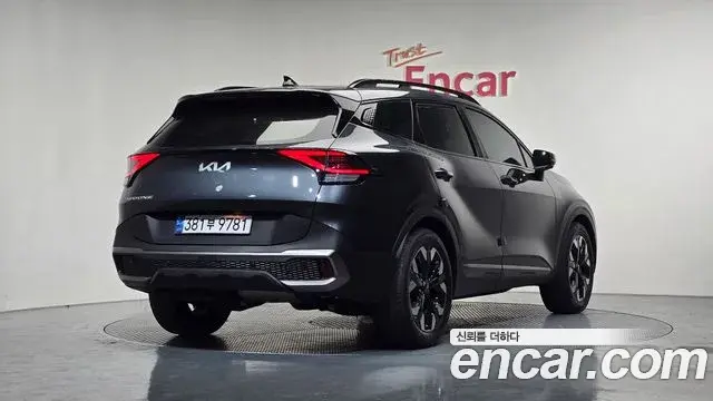 Kia Sportage 2022 — Фото 2/20