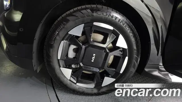 Kia Carnival 2024 — Photo 17/20
