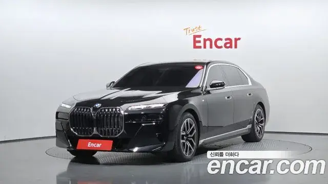 BMW 7 Series 2025 — ფოტო 4/20