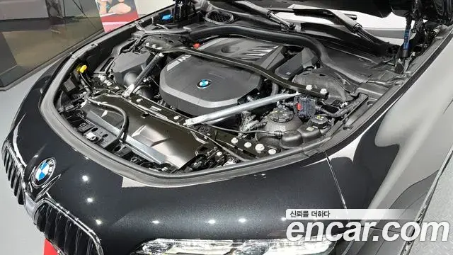 BMW 7 Series 2025 — ფოტო 19/20