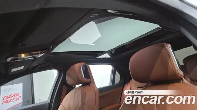 BMW 7 Series 2025 — ფოტო 14/20