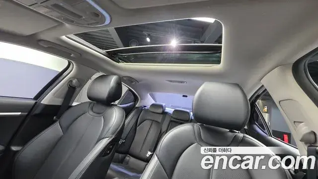 Genesis G70 2018 — ფოტო 10/20