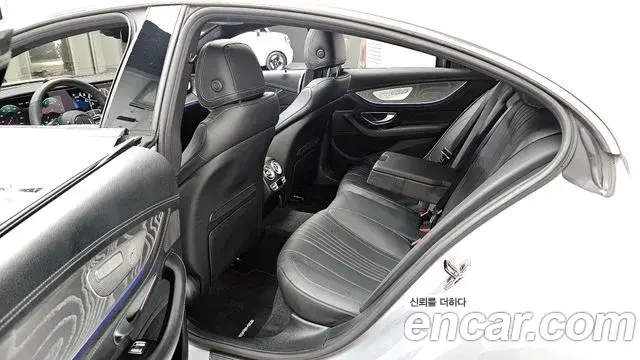 Mercedes-Benz CLS-Class 2022 — Photo 18/20