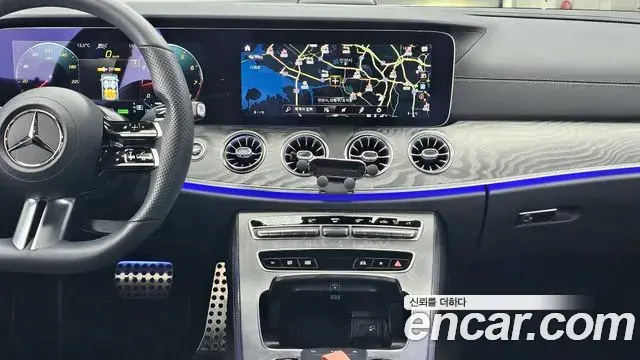 Mercedes-Benz CLS-Class 2022 — Photo 4/20