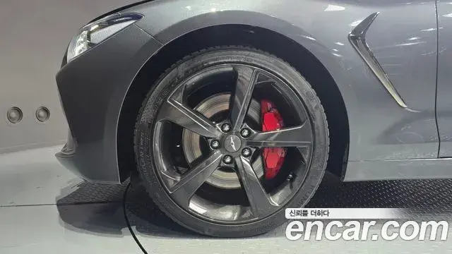 Genesis G70 2019 — Şəkil 16/20