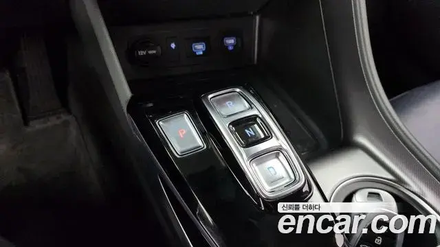 Hyundai Sonata 2021 — Фото 9/20