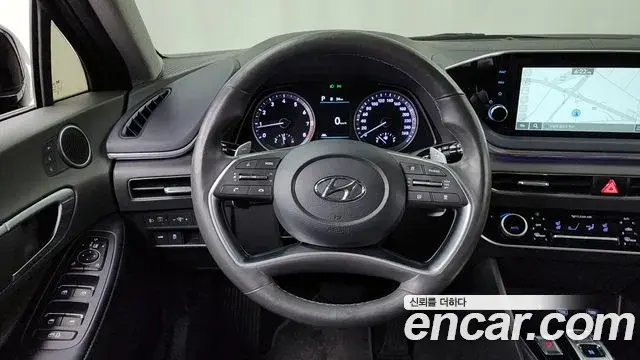 Hyundai Sonata 2021 — Фото 13/20