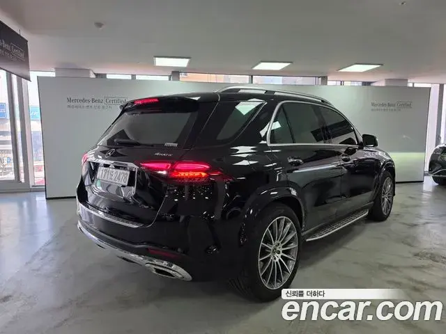 Mercedes-Benz GLE-Class 2025 — ფოტო 14/17