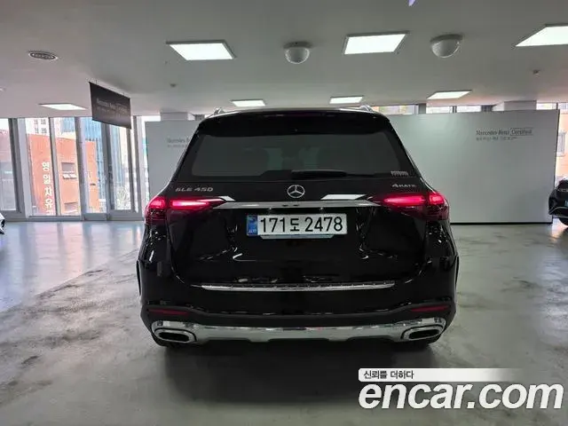 Mercedes-Benz GLE-Class 2025 — ფოტო 13/17