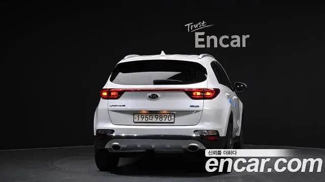 Kia Sportage The Bold 2019 — ფოტო 14/20