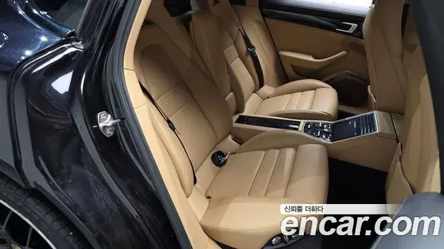 Porsche Panamera 2021 — Şəkil 11/20