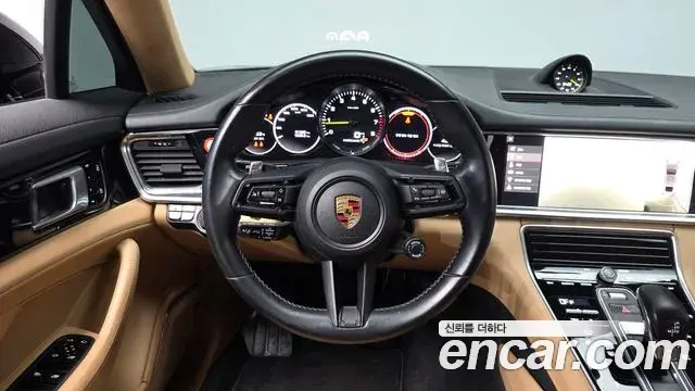 Porsche Panamera 2021 — Şəkil 14/20