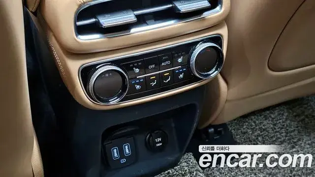 Genesis GV80 2020 — ფოტო 8/20